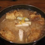 歴史ある町屋で食べる、絶品牡蠣みぞれそば。阿賀町津川「塩屋橘」